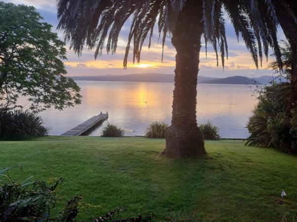 Lake Haven - On The Lakefront Hamurana Exterior foto
